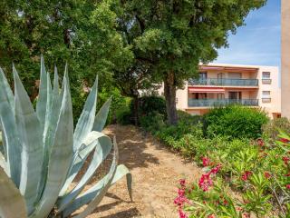 Apartment Les Mimosas-3 by Interhome - Saint-Aygulf - 0