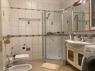 High Noon Apartment - Budapest - 1