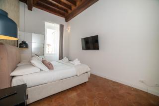 Campo De Fiori Home - 5