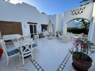 Villa Domina Coral Bay - 8