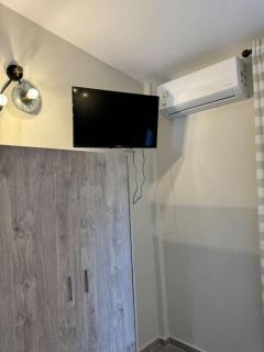 SeaViewApartment - Ofrínion - 8