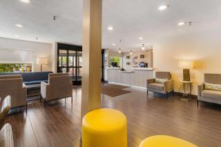 Comfort Inn Mayfield Heights Cleveland East - Mayfield - 5