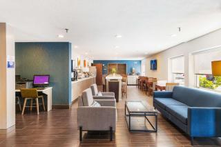 Comfort Inn Mayfield Heights Cleveland East - Mayfield - 3