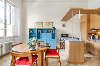 Bright Apartment with Private Garden and Balcony - Florenz - 8