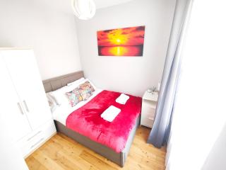 Modern Central Brighton patio flat - free parking! - Brighton & Hove - 6