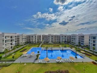 Séjour Chic - Appartement Moderne avec Piscine - Bouznika - 8
