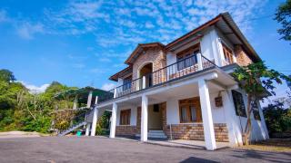 Riwar Homestay - Mawlynnong - 0