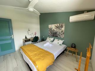 Duplex TIFANJAN avec jardin fleuri près de la mer - Saint-Paul - 2