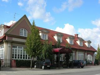 Pensjonat Zacisze - Plewiska - 9