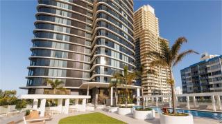 New Build Meriton Beachfront - 5