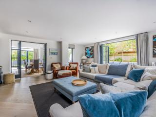 Modern Stylish Bosham Home Pass The Keys - Bosham - 3