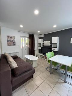 Apartman Luna&Kiara with private parking - Rijeka - 5