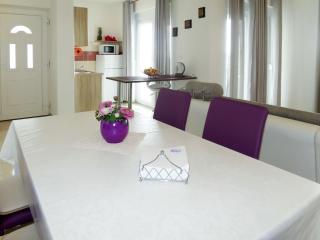Holiday Home Lavanda by Interhome - Maslenica - 1