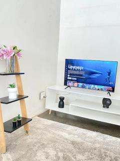 Minimalist, Cosy Loft - 0