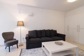 Great Two Bedrooms Apartment in Varkiza - 0
