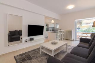 Great Two Bedrooms Apartment in Varkiza - Vari - 4