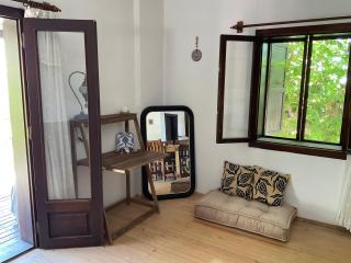 Mulberry House - 2