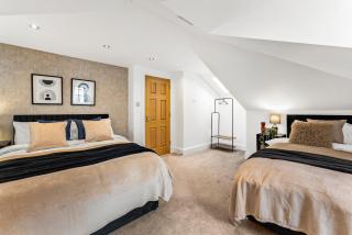 Breathtaking Penthouse - Sea Views - Worthing - 9