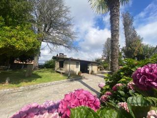 Casa con piscina y barbacoa · Casa O vincular by Easy Life Rent - - 2