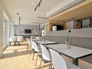 B&B HOTEL Bielefeld-City - Bielefeld - 4