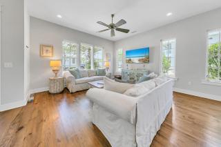 Sandy Dunes Beach Cottage - Santa Rosa Beach - 3
