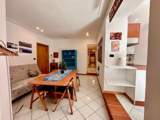 Mammina Home Chiatamone - Naples - 4