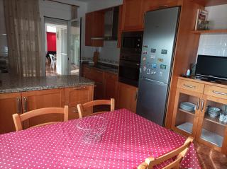 Chalet con gran jardin y piscina privada - 2