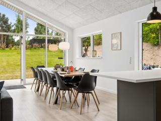 Holiday Home Norna - 350m from the sea by Interhome - 5