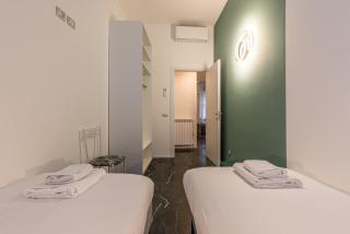 Duomo - Unione Charme Apartment - Milan - 6