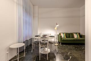 Duomo - Unione Charme Apartment - Milan - 5