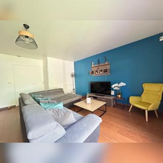 LE DUPLEX CHESSY - 15min From Disneyland - 2 Private Parkings - Garden - KingSize & QueenSize Bed - SuperMarket behind the house - Chessy - 5