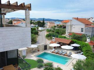 Laura Apartments - Brodarica - 5