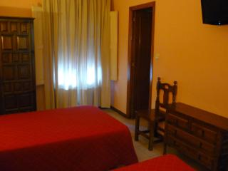 Hostal El Centro - Huesca - 7