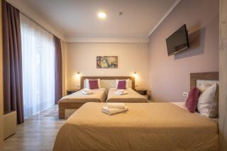 Boulevard Apartments - 9