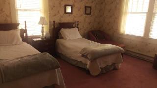The Charleston Inn Hendersonville NC - Hendersonville - 1