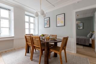 Spacious Tivoli Gardens Apartment w 3 bedrooms - Copenaghen - 4
