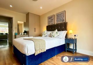 Modern 2 Bed 2 Bath Apartment Free Parking - Watford - 1