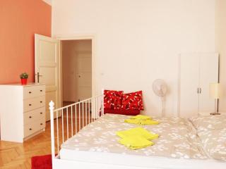Apartment Old Town home-2 by Interhome - Prag - 2