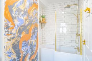 Beautifully Designed 1 Bed Flat - 3