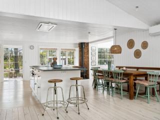 Holiday Home Tarje - 320m from the sea by Interhome - Rønne - 1