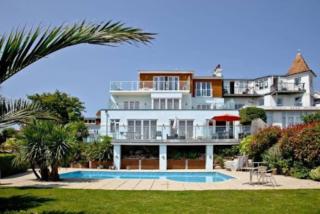 Goodrington Lodge Holiday Apartments - 8