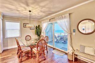 Pelican Pointe 4C - 2