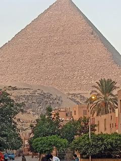 Big pyramid view - Cairo - 0