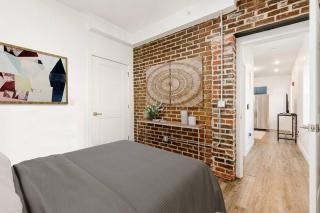Columbus Gem with Pool Table! Pets Welcome! - Columbus - 6