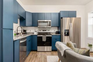 Columbus Gem with Pool Table! Pets Welcome! - Columbus - 8