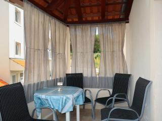 Apartment Ana-2 by Interhome - 3