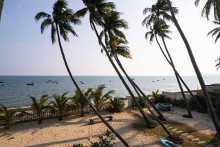 Coconut Beachfront Villa - Mui Ne - 9