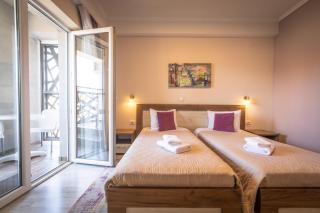 Boulevard Apartments - 7