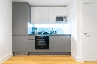 Lovely Spacious Studio in East Grinstead - East Grinstead - 9