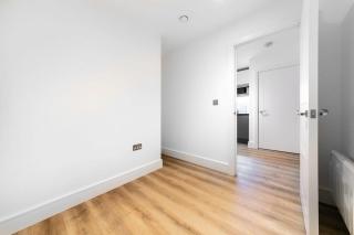 Lovely Spacious Studio in East Grinstead - East Grinstead - 3